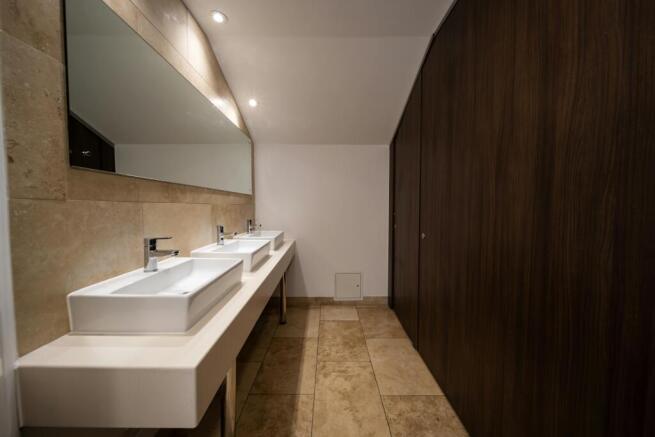 Spinnaker House First Floor Internal 19.jpg