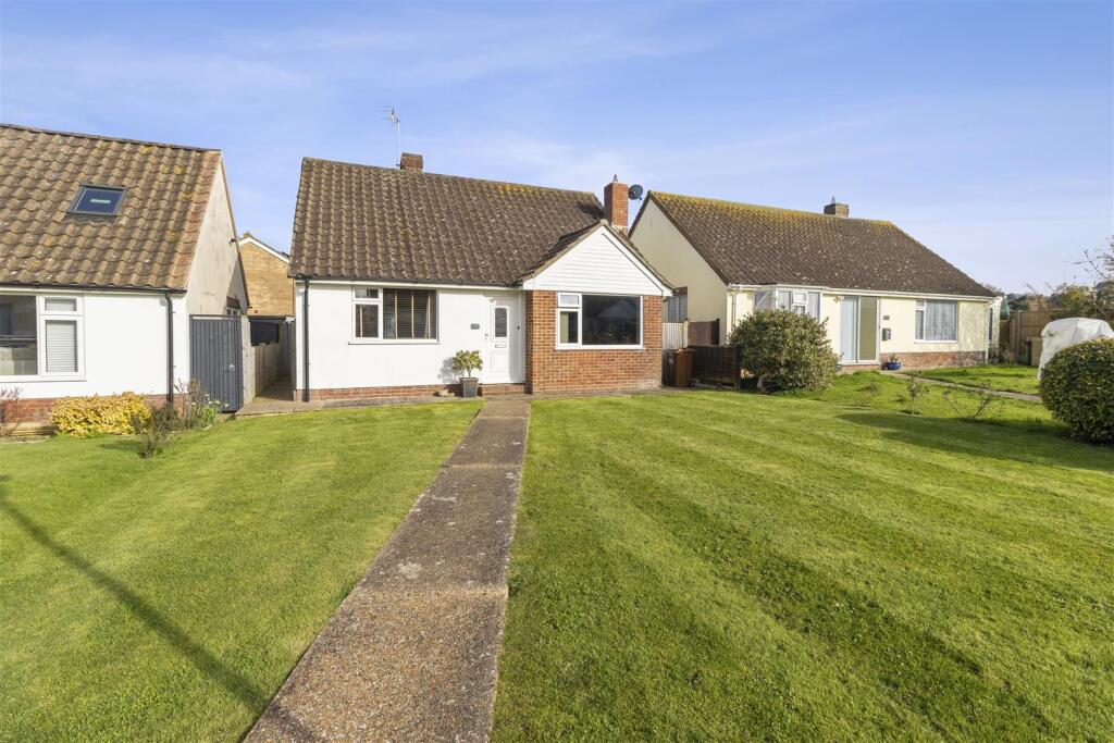 2-bed detached on Went Hill Gardens, Eastbourne, £349,950