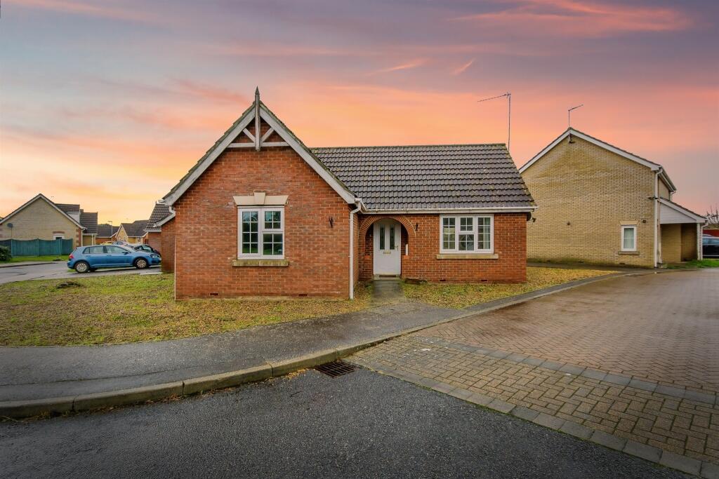 2-bed bungalow on Crown Close, Leverington, WISBECH, £190,000