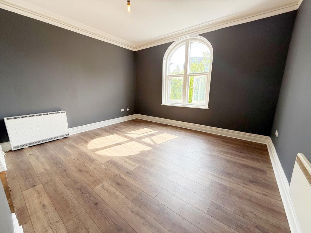 Apartment in Brighton - View 2