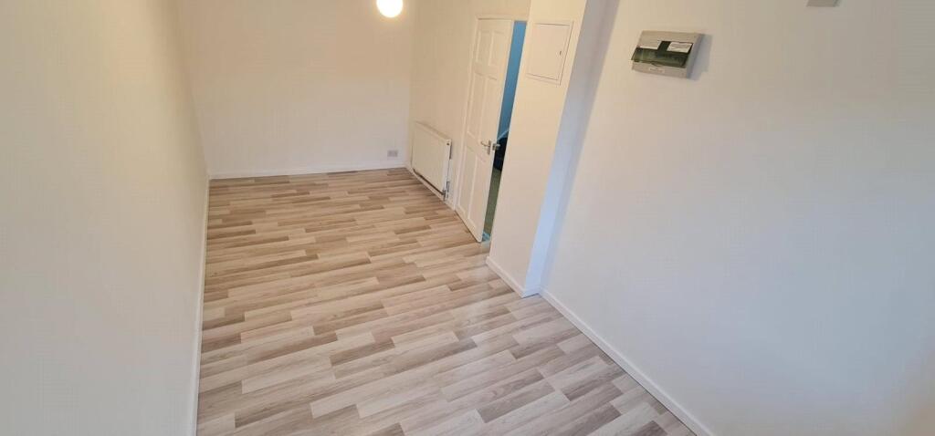 Derry Close, Birmingham, West Midlands, B17 photo 5