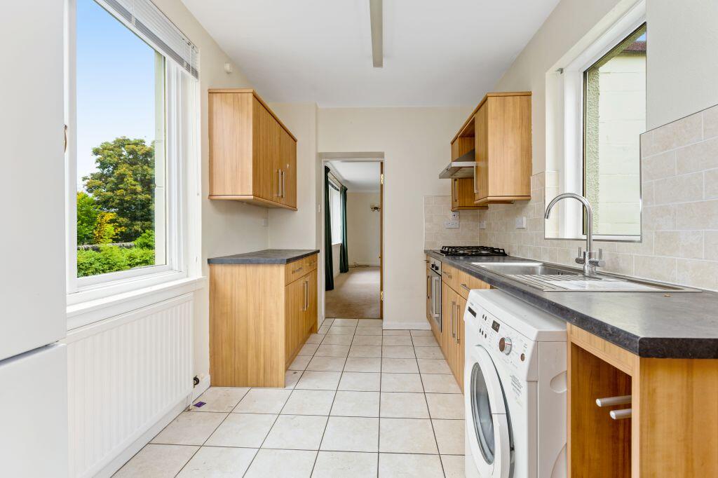Apartment in Edinburgh, Morningside - View 4