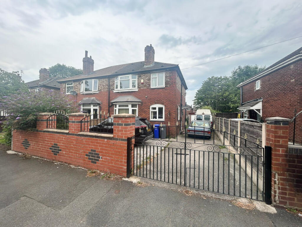 Lane End Road, Burnage photo 2