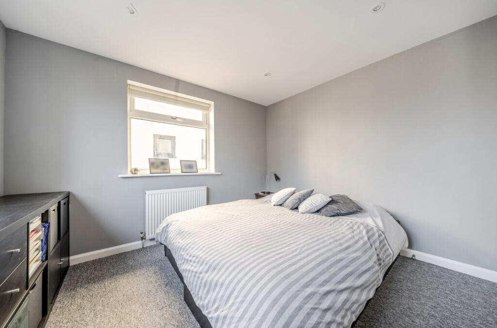 Eirene Avenue, Goring-by-Sea, Worthing, West Sussex, BN12 - View 4