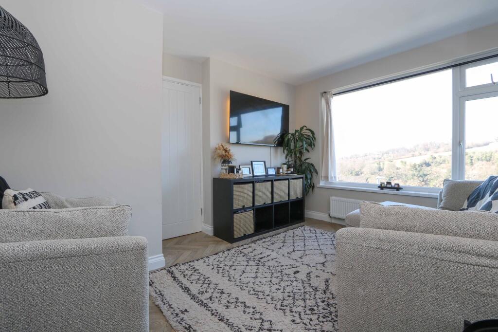 Holly Park Drive, Plymouth, PL5 - View 5