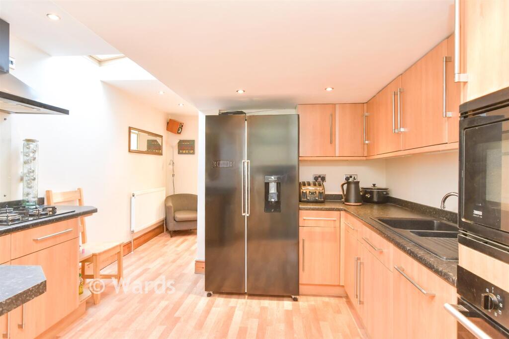 House in Gillingham, Sally Port Gardens - View 5