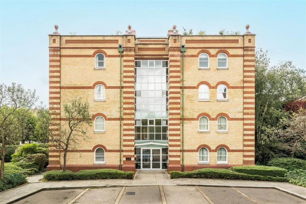 Main image of property: Keble Place, Barnes