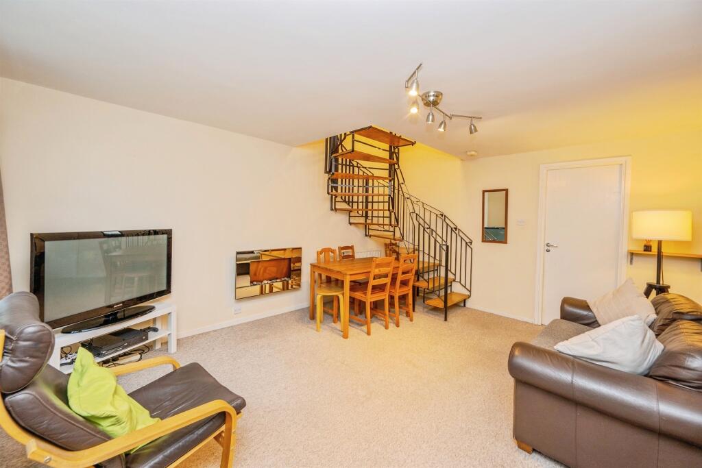 House in Lichfield - View 5