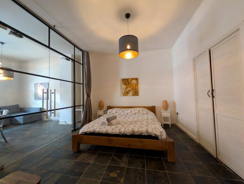 Additional image 4 of Branston Street, Birmingham, B18