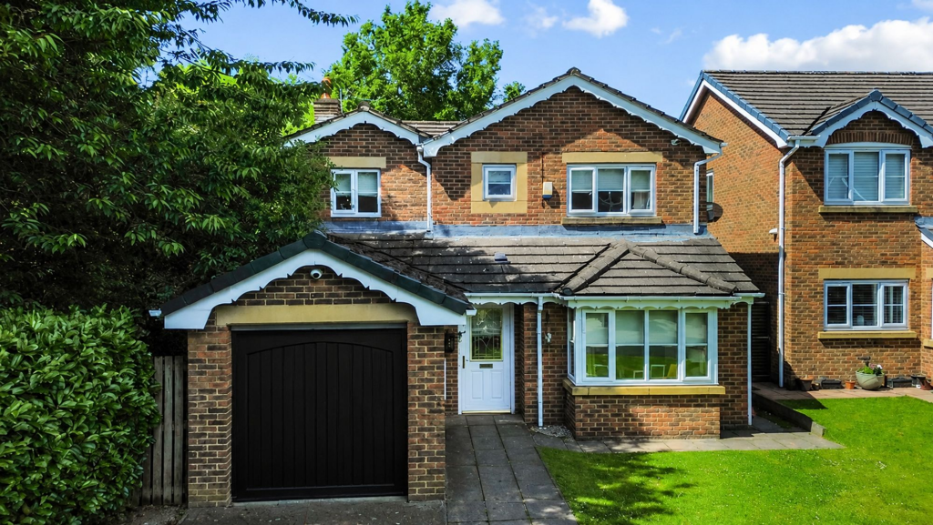 Main image of property: The Scholes, St. Helens, WA10