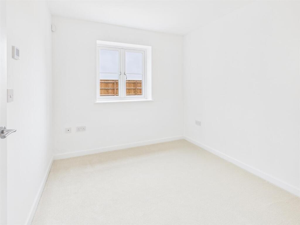 House in Peterborough - View 5