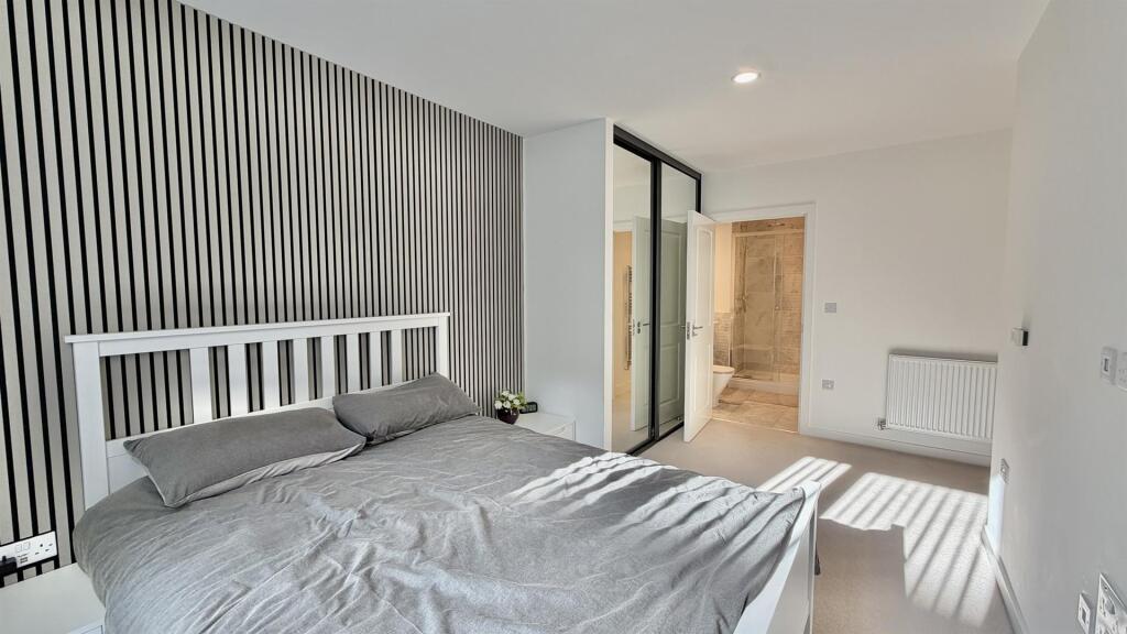 Apartment in London - View 4