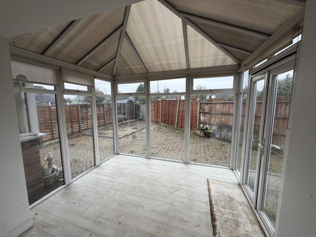 House in Sutton Coldfield, Walmley - View 4