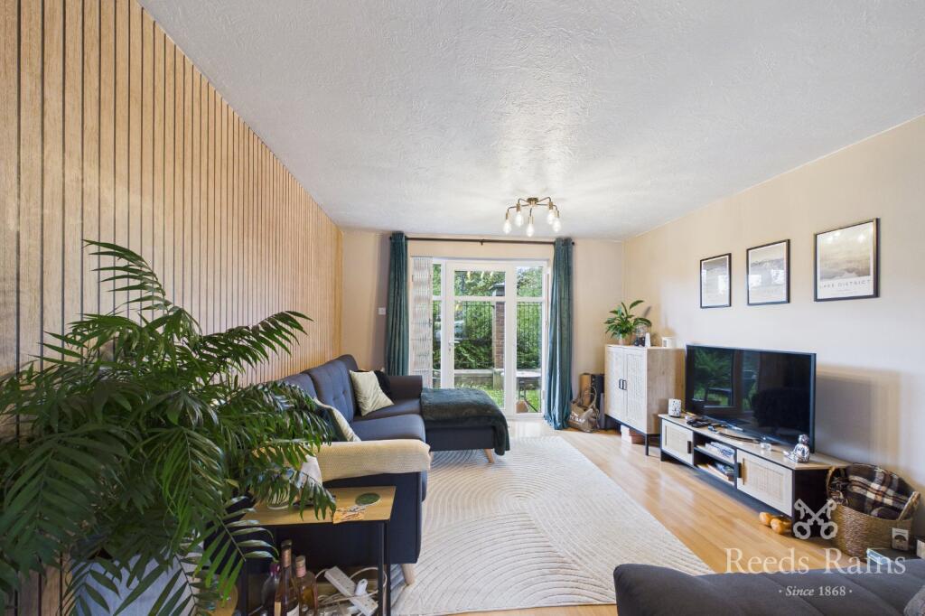 Main image of property: Linen Court, Salford, M3
