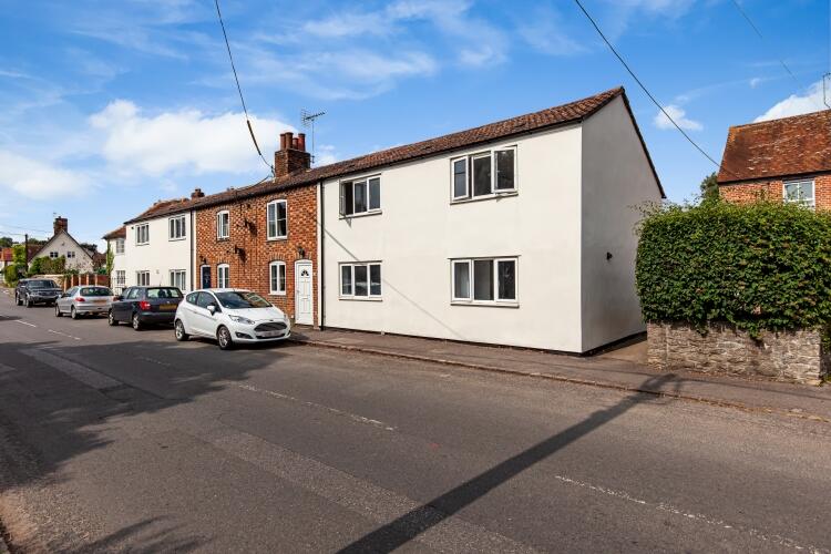 Main image of property: High Street, Sutton Courtenay