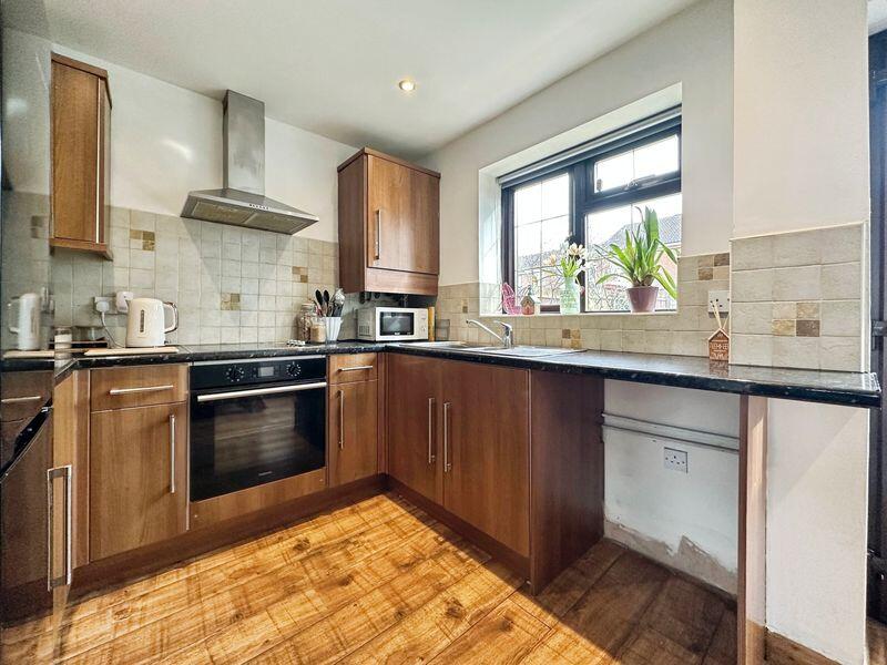Minewood Close, Bloxwich, WS3 2PN photo 3