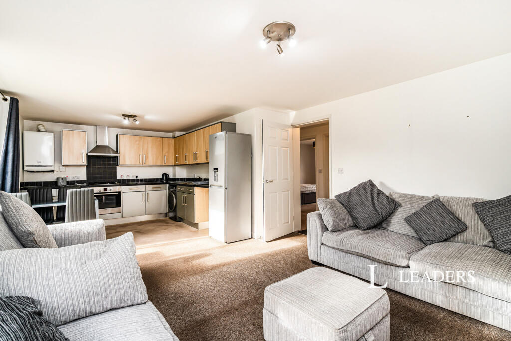 Apartment in Norwich, Norfolk - View 3