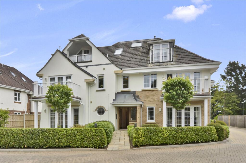 Main image of property: Manor Close, Ferndown, Dorset, BH22