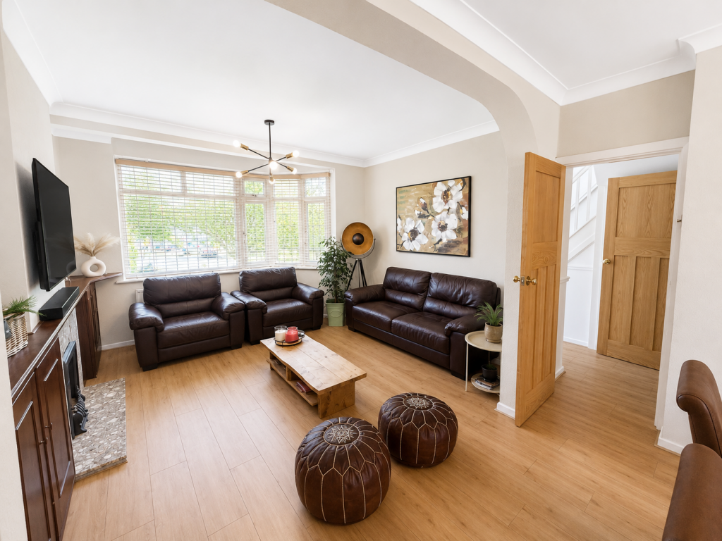 House in Bromley - View 3