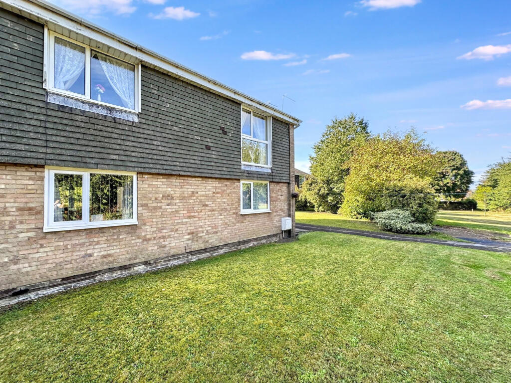 Apartment in Chester-le-Street, Great Lumley - View 2