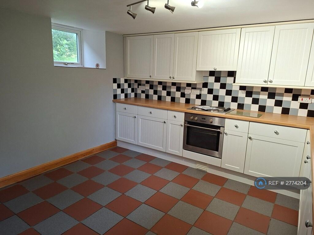 House in Staffordshire Moorlands, Heaton - View 2