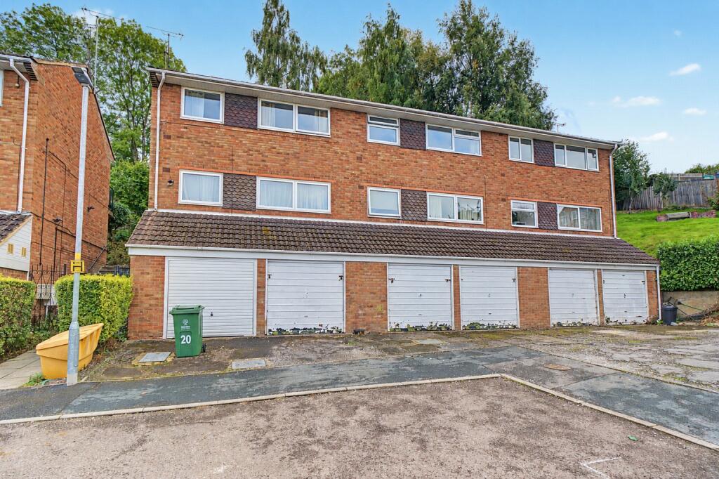 Main image of property: Valleyside, Old Town, Swindon, Wiltshire, SN1