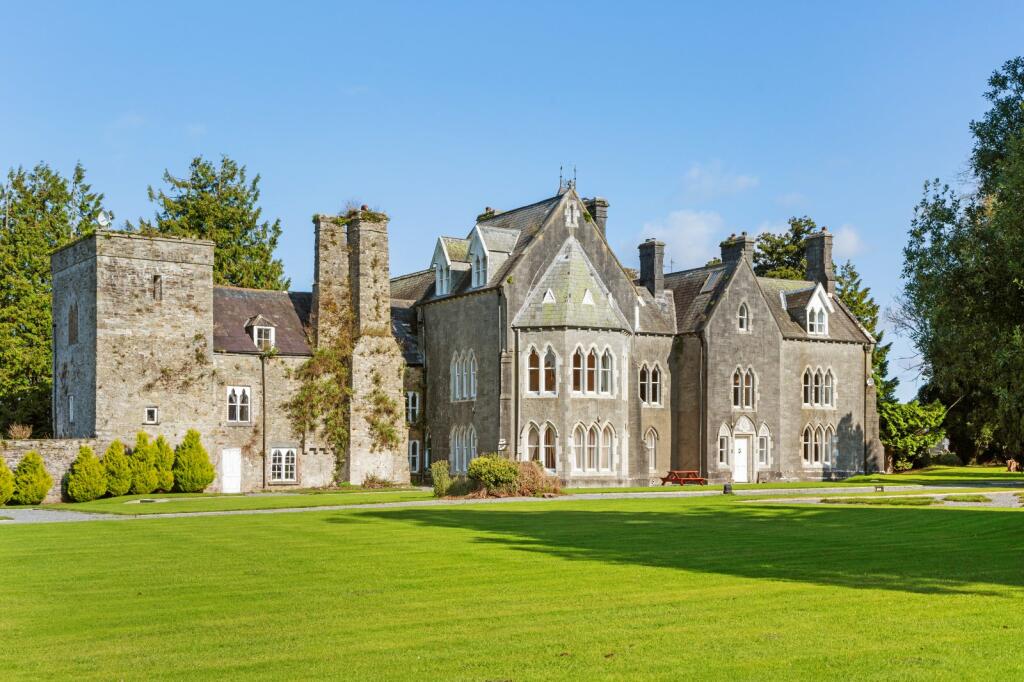Main image of property: Knocktopher Abbey, Knocktopher, Co Kilkenny, R95TD82