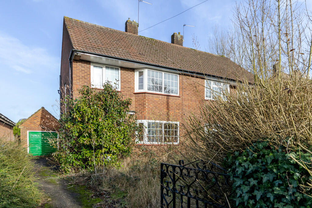 Main image of property: Fourth Avenue, Watford