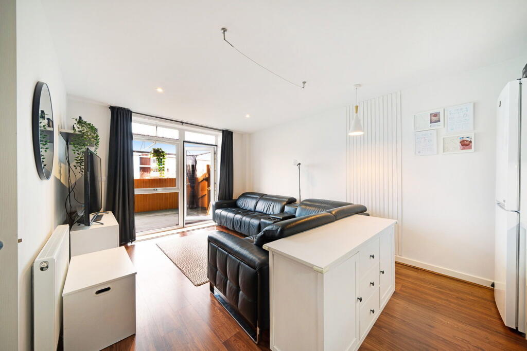 Apartment in Bristol - View 4