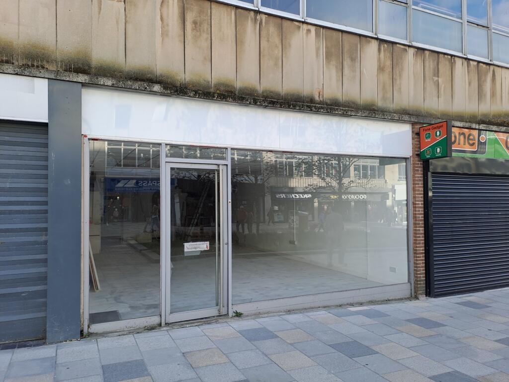 Main image of property: 35 New George Street, Plymouth, Devon, PL1 1RA