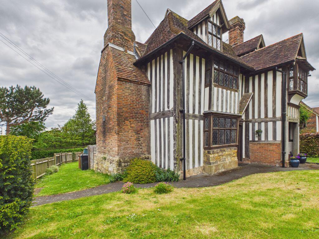 Main image of property: High Street, Brenchley