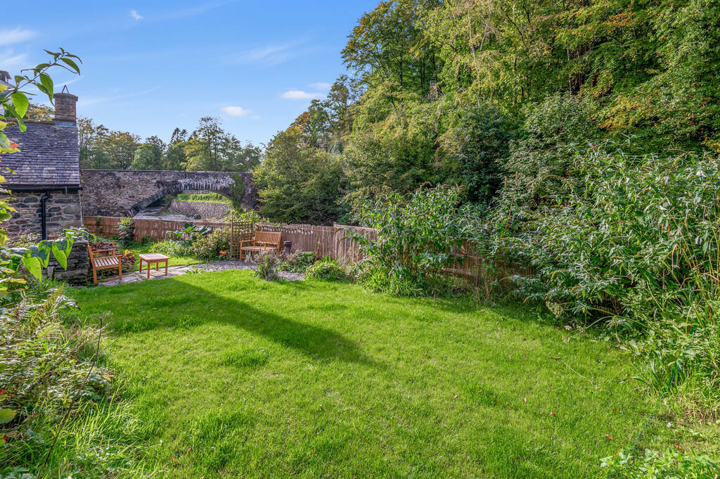 6 The Forge, Keswick, Cumbria, CA12 4NX photo 3