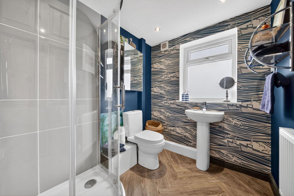 Additional image 22 of Lark Hill Close, Cleckheaton, BD19