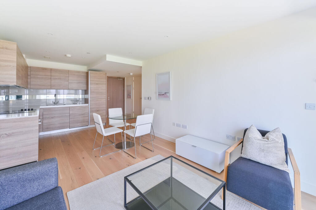 Apartment in London - View 5