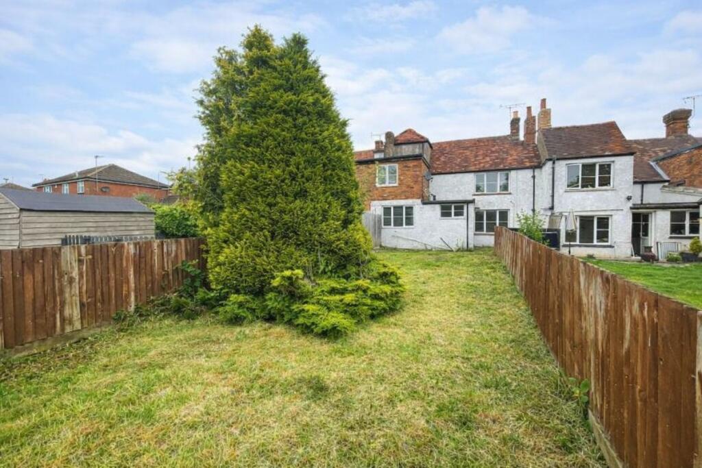 Main image of property: Red House, Hp14