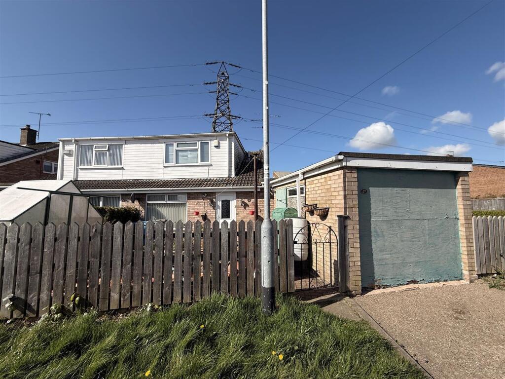 Main image of property: Gorsedale, Hull