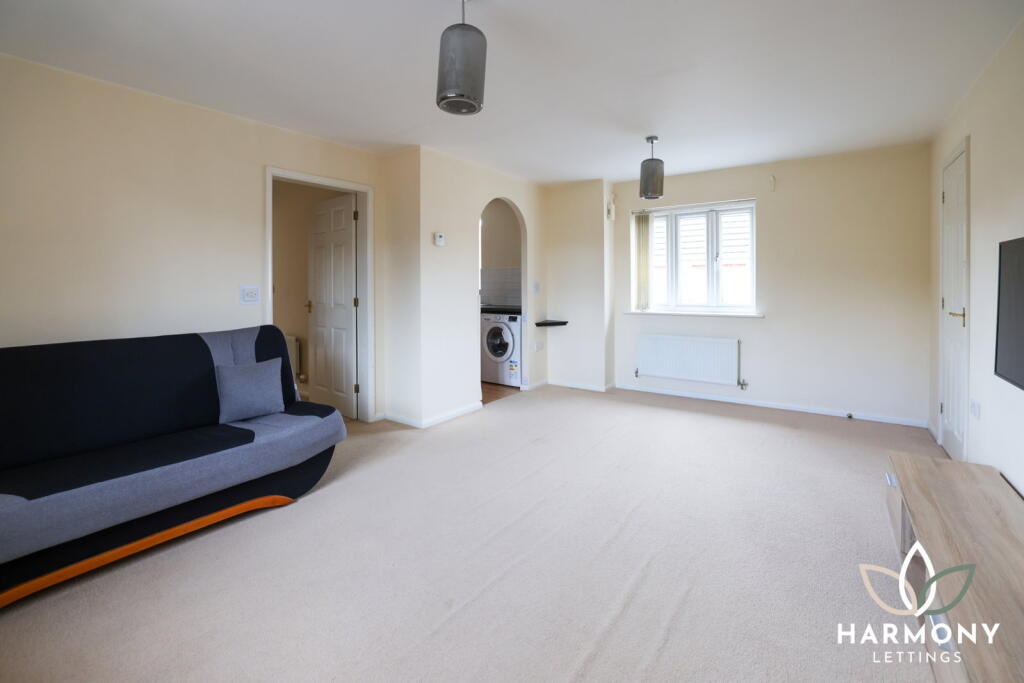 House in Redditch, Worcestershire - View 2