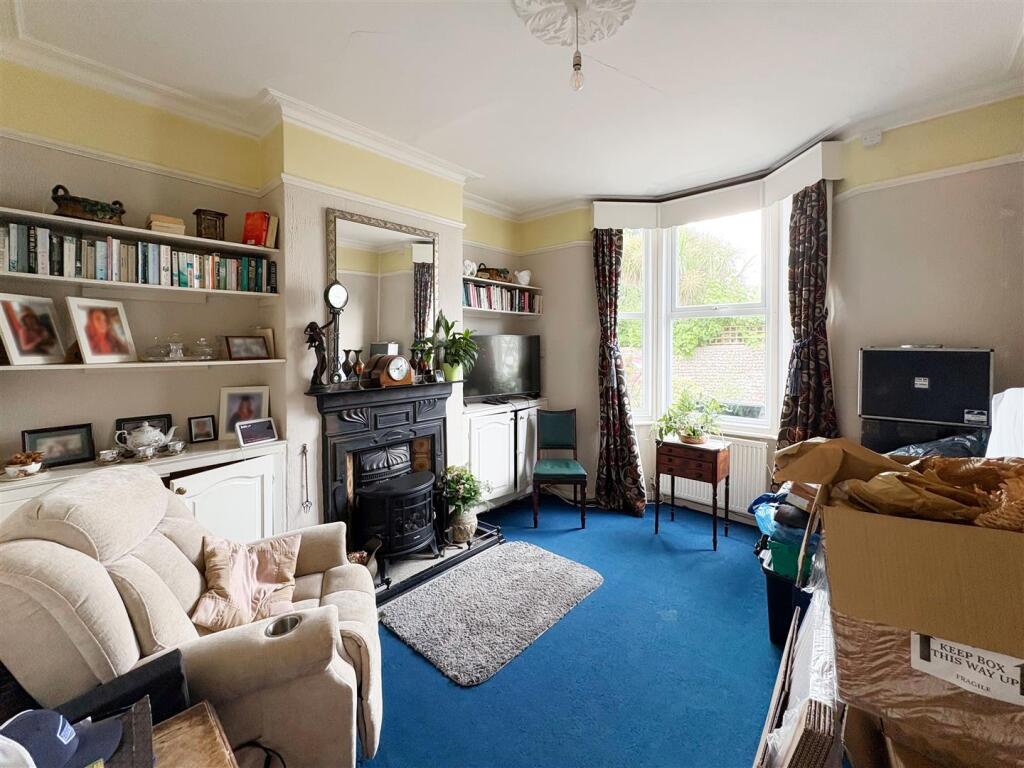 House in Brighton - View 5
