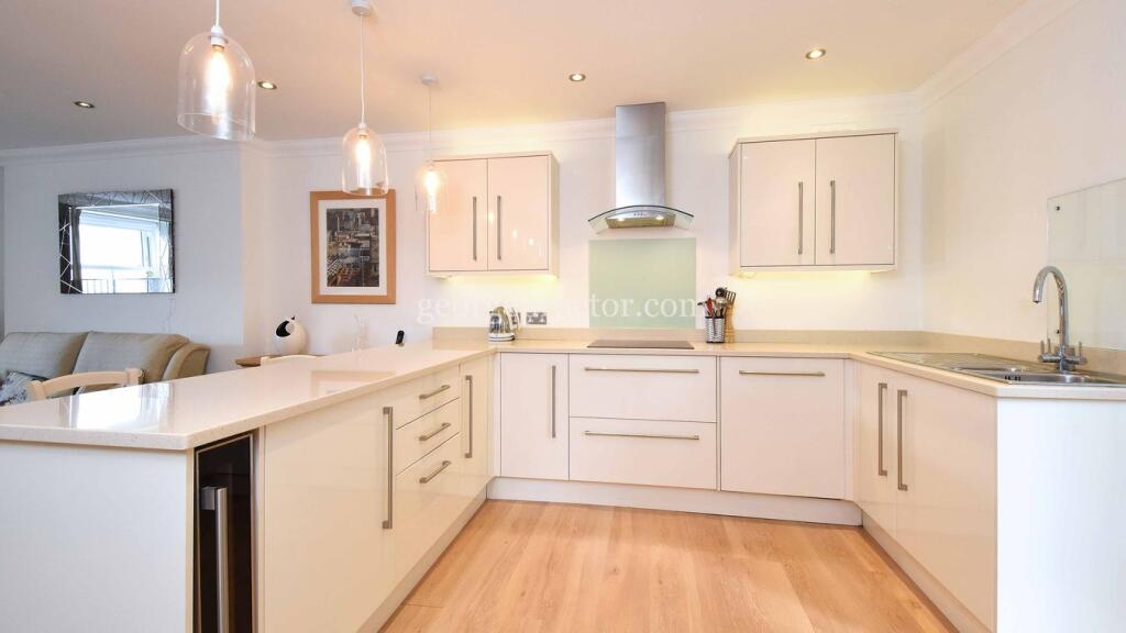 Southlands Road, Bickley, BR1 photo 4
