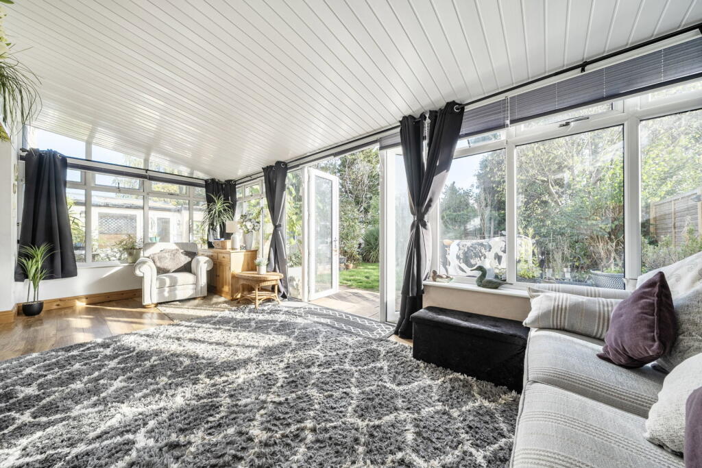 House in Redhill - View 4