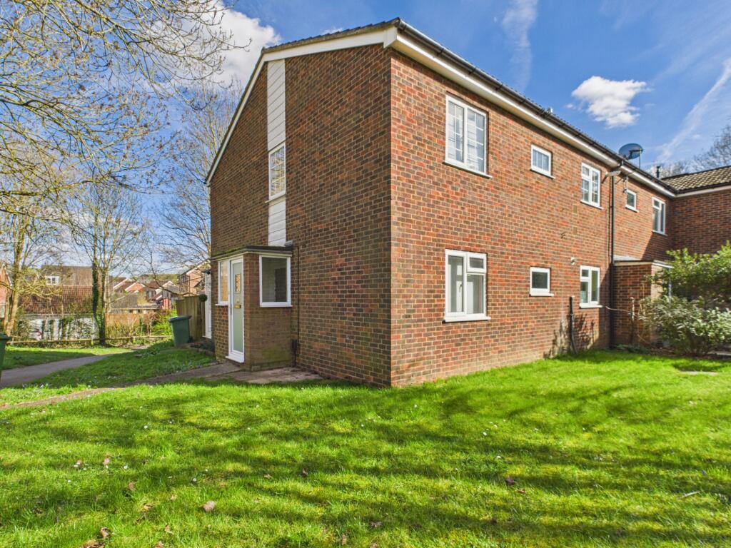 Main image of property: Pershore Road, Basingstoke, RG24