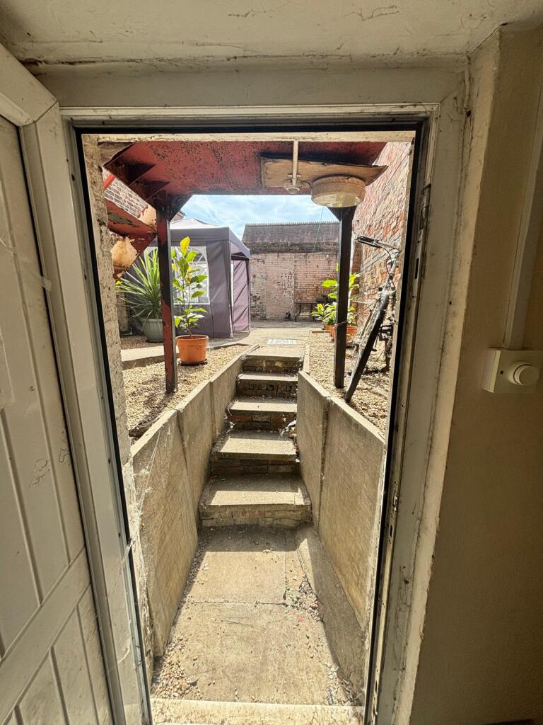 Apartment in Wisbech - View 5