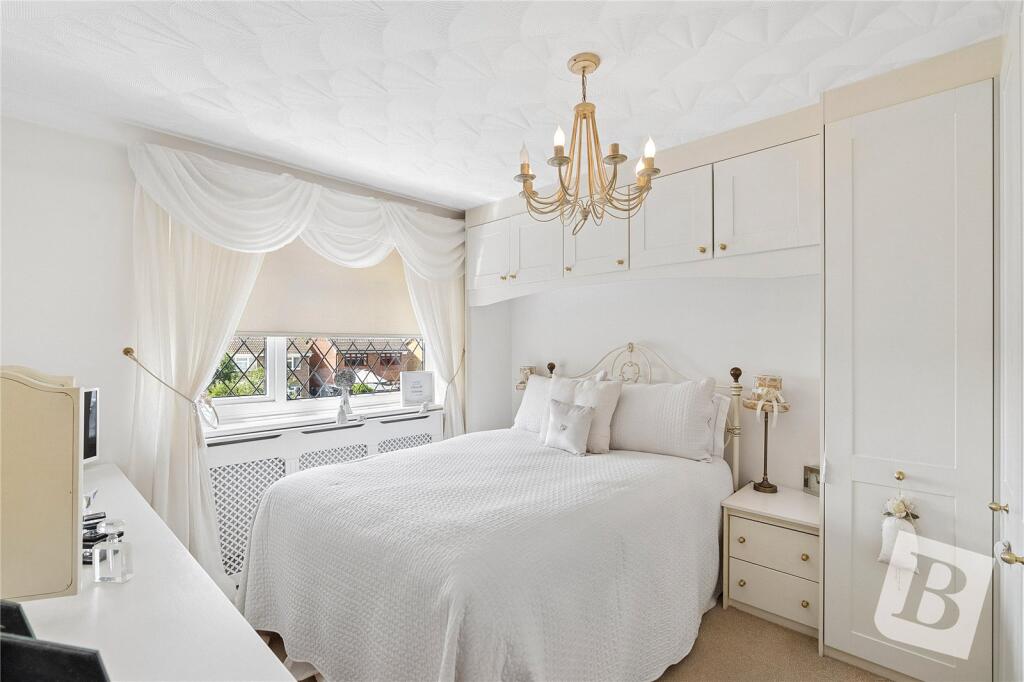 House in London - View 5