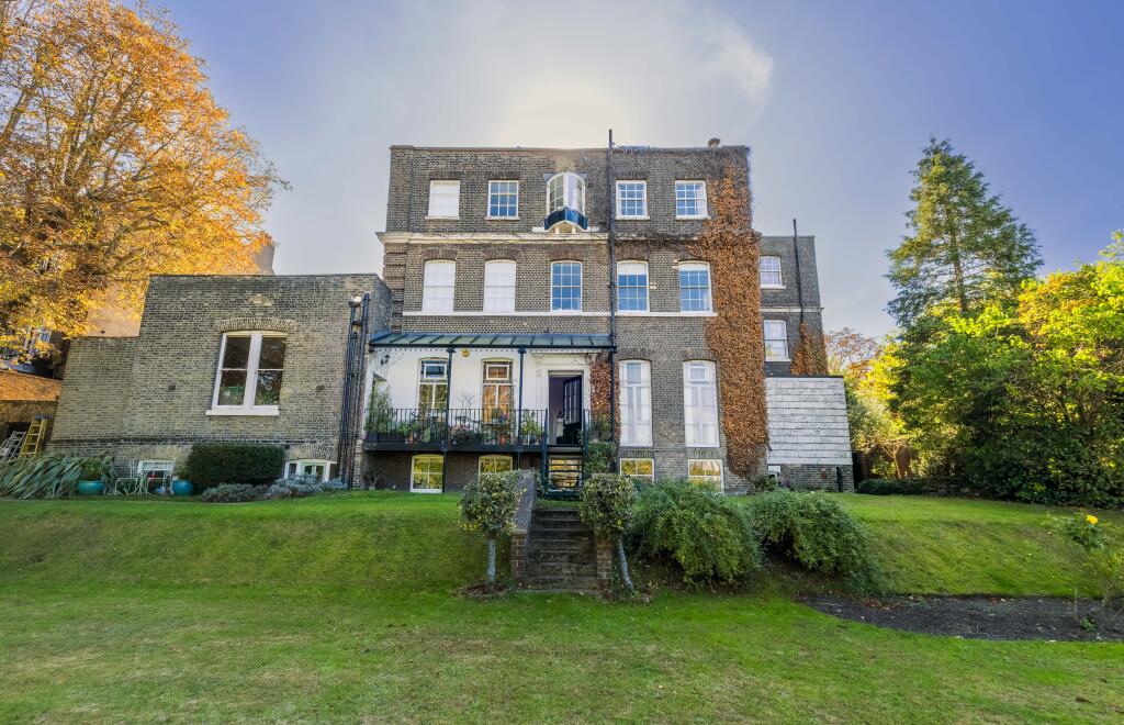 Main image of property: West Grove, London, SE10