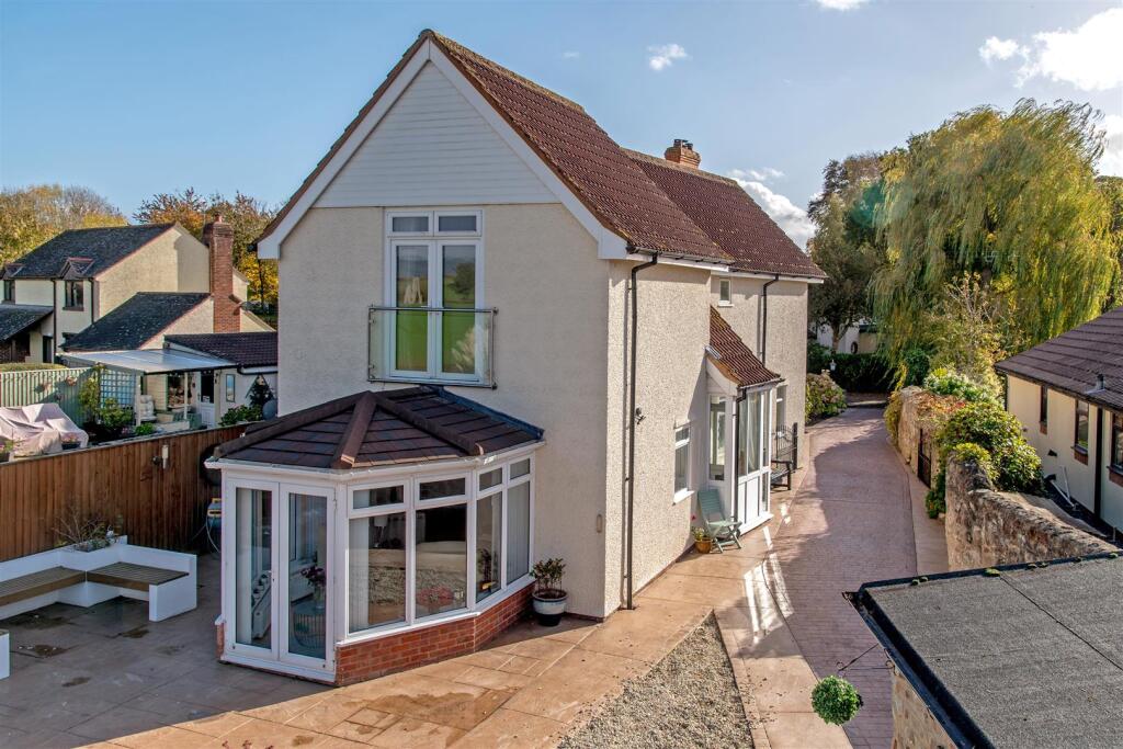 Main image of property: Hillfarrance, Taunton