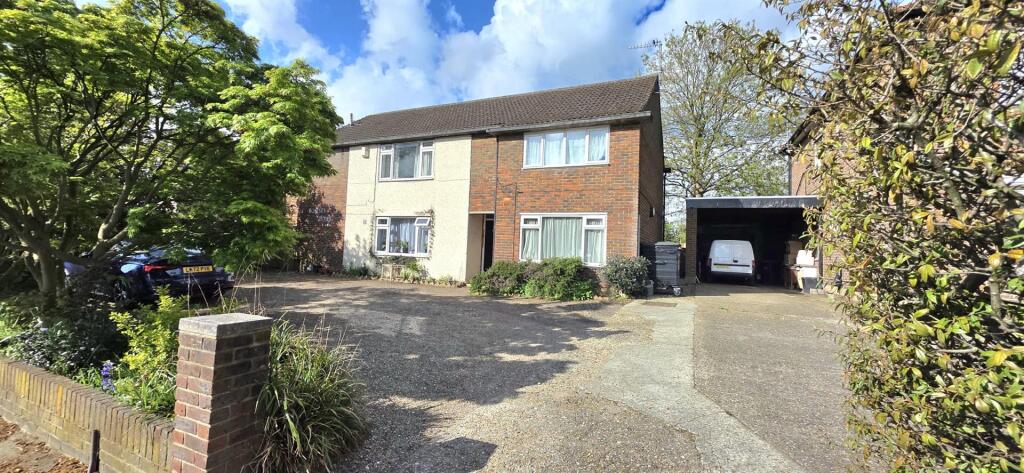 Main image of property: London Road, Enfield, EN2