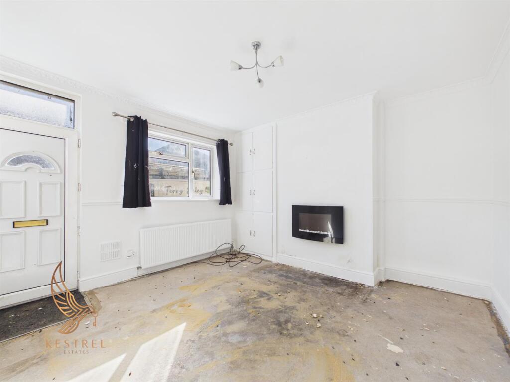 House in Wakefield - More