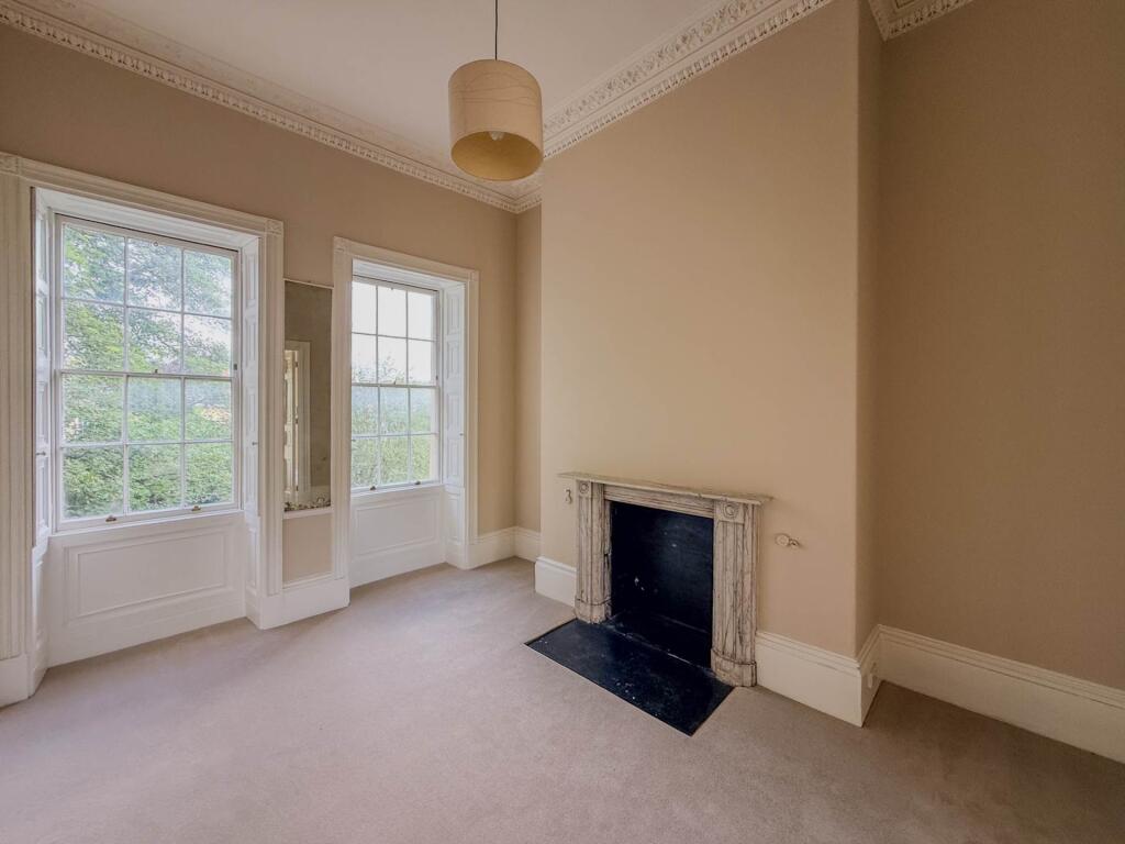 Grosvenor Place, Bath photo 5