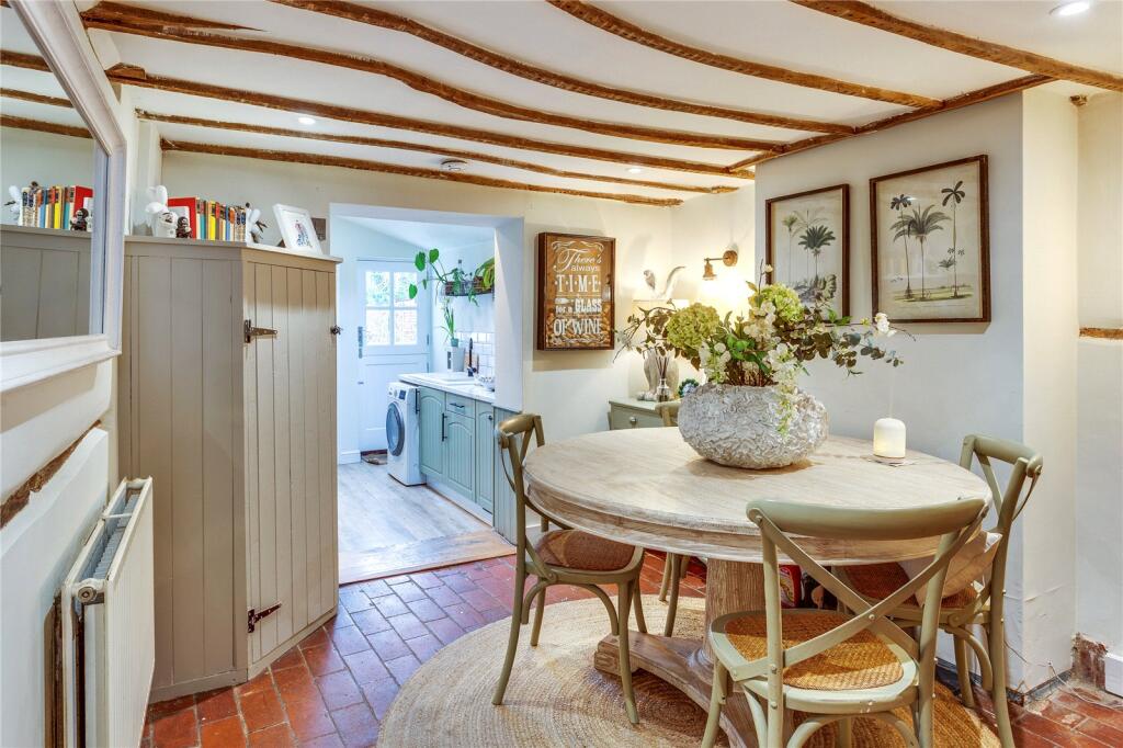 House in Wargrave, Sheeplands Farm - View 4