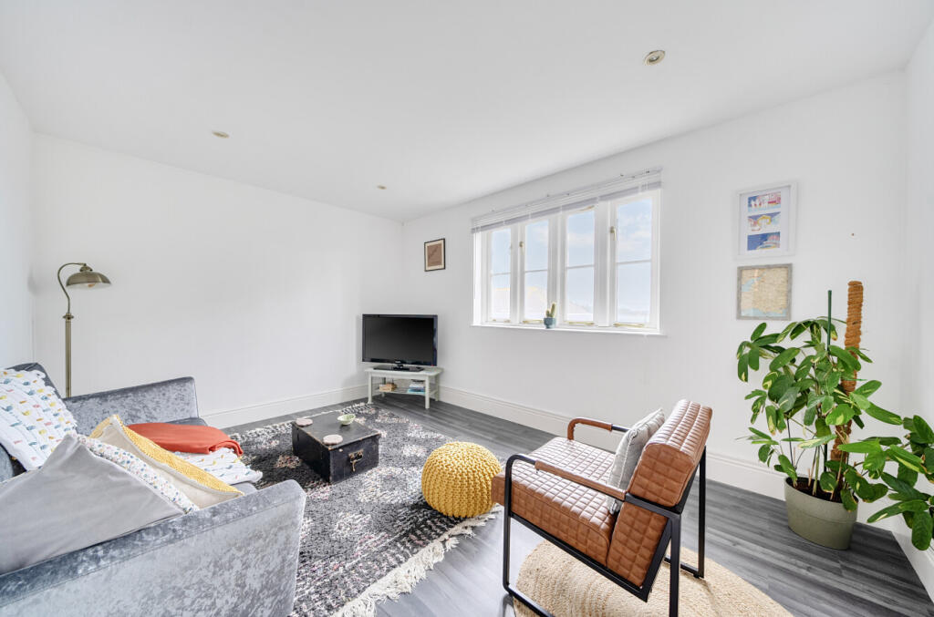 Additional image 2 of Northload Street, Glastonbury, BA6